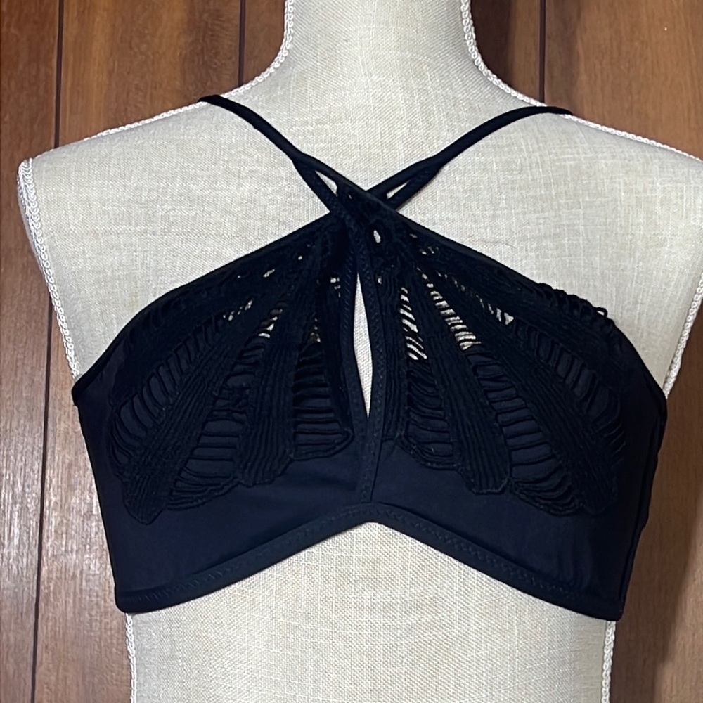 Becca sunburst Bikini top Large